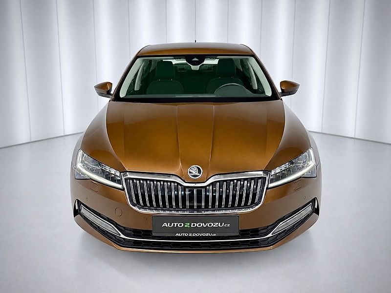 Škoda Superb 2.0TSI 140KW DSG STYLE, ACC, K - fotka 2 z 27