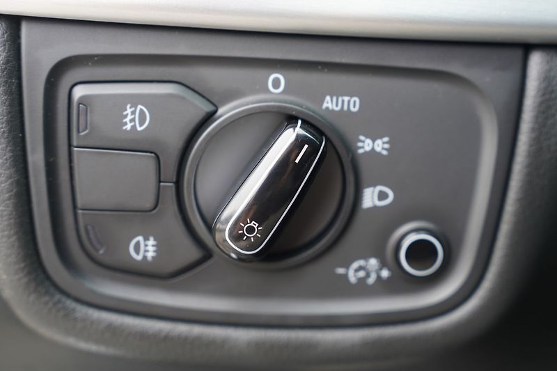 Audi A8 3.0 TFSI Quattro/Tiptr./290 PS - fotka 42 z 50