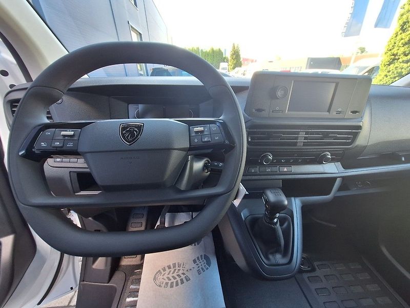 Peugeot Expert (2026) Furgon L2 2.2 BHDi 150  M6 - fotka 14 z 14