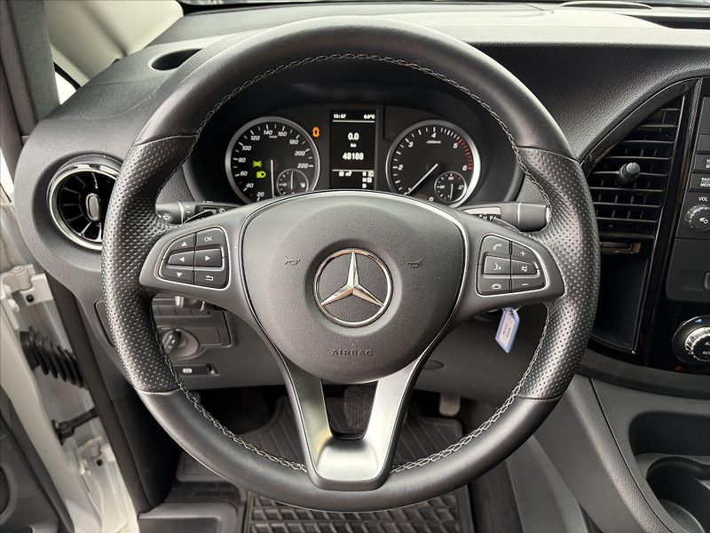 Mercedes-Benz Vito 119CDI 4M Tourer SELECT L - fotka 7 z 25