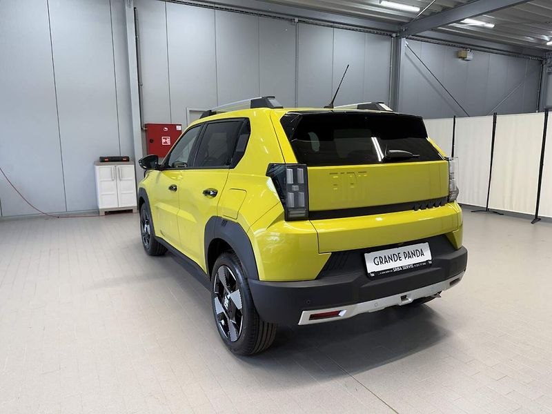 Fiat Grande Panda (2026) La Prima 1.2 Turbo 100k - fotka 3 z 24