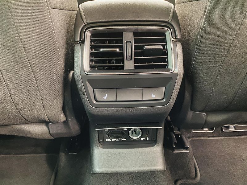 Škoda Kodiaq 2,0 TDI DSG 140kW 4x4 Style - fotka 25 z 30