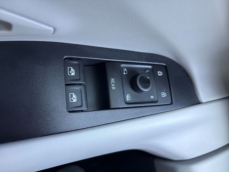 Ford Explorer CZ PREMIUM TOP VÝBAVA ZÁRUKA o - fotka 13 z 20