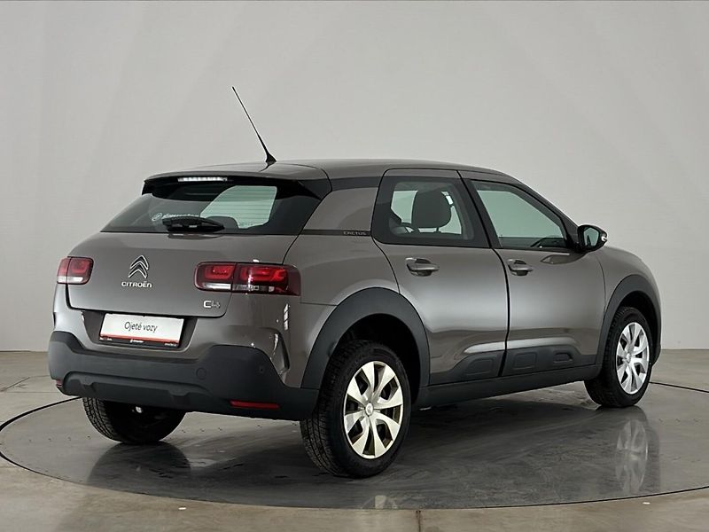 Citroën C4 Cactus Hatchback - fotka 2 z 28