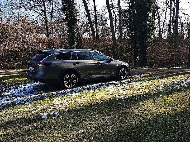 Opel Insignia současné generace po faceliftu