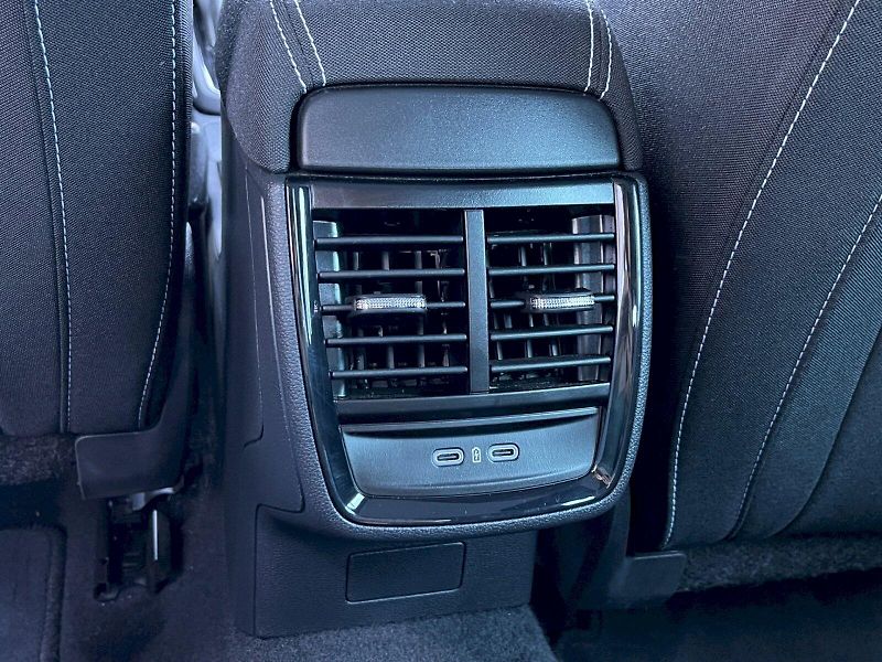 Škoda Kamiq (2025) Monte Carlo 1.0 TSI 85kW DSG - fotka 24 z 34
