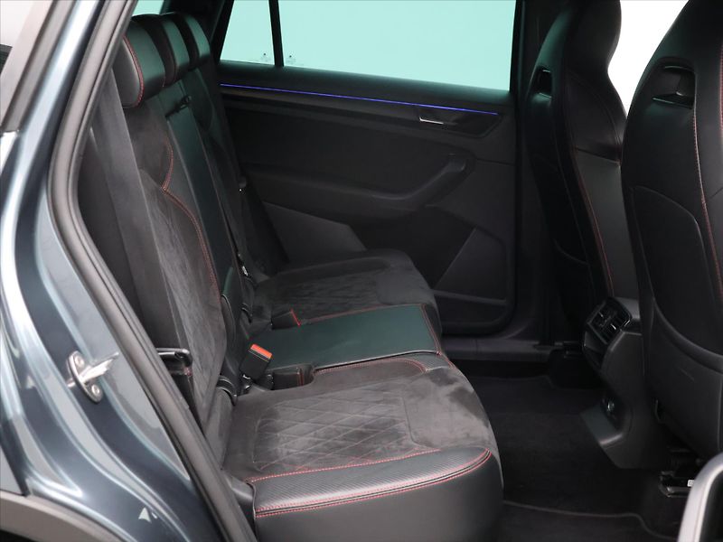 Škoda Kodiaq 2,0 TDI RS 176kW DSG 4x4 - fotka 13 z 31