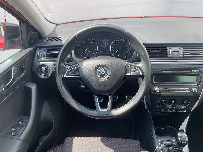 Škoda Rapid (2014) 1.2 TSi, Sport, +kola, panor - fotka 11 z 18