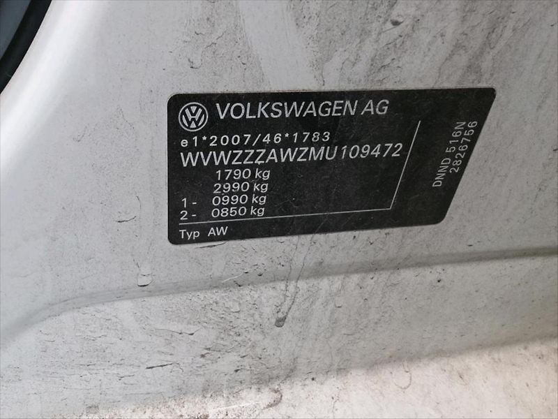 Volkswagen Polo 2,0 GTI VIRTUÁL KEYLESS - fotka 10 z 10