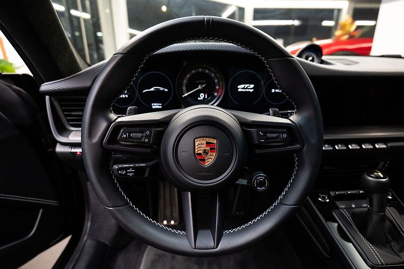 Porsche 911 GT3 Touring /LIFT/PCCB/LED - fotka 7 z 20