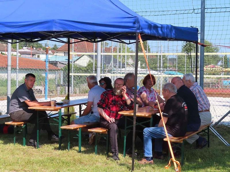 V Plané nad Lužnicí se v sobotu 14. června uskutečnil další sraz veteránů pod názvem Křížem krážem kolem Plané.
