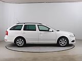Škoda Octavia (2010) RS 2.0 TDI, Navi, Tempomat - náhled 6