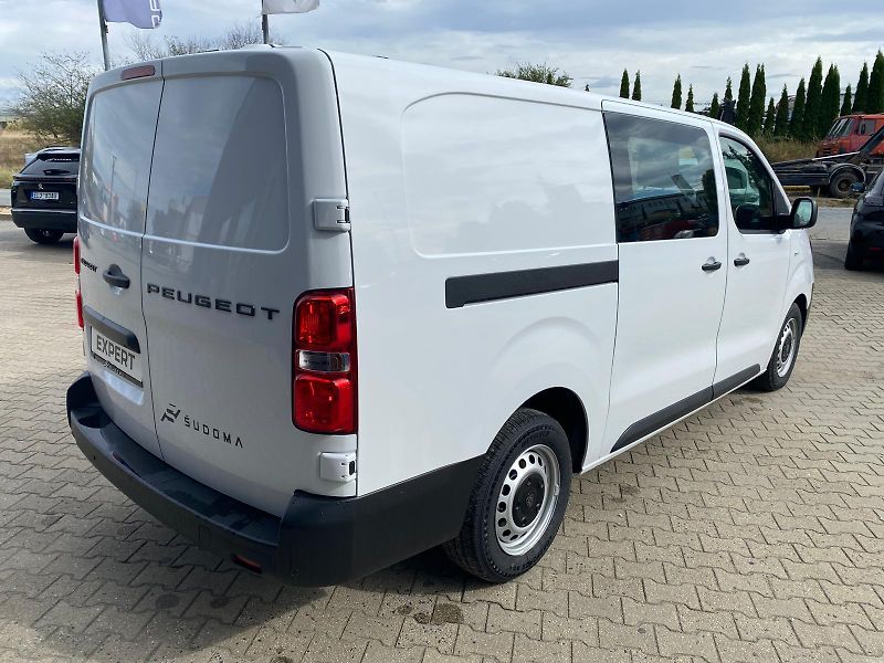 Peugeot Expert (2026) Polocombi L3 2.2 BHDi 150 MAN6 - fotka 9 z 24