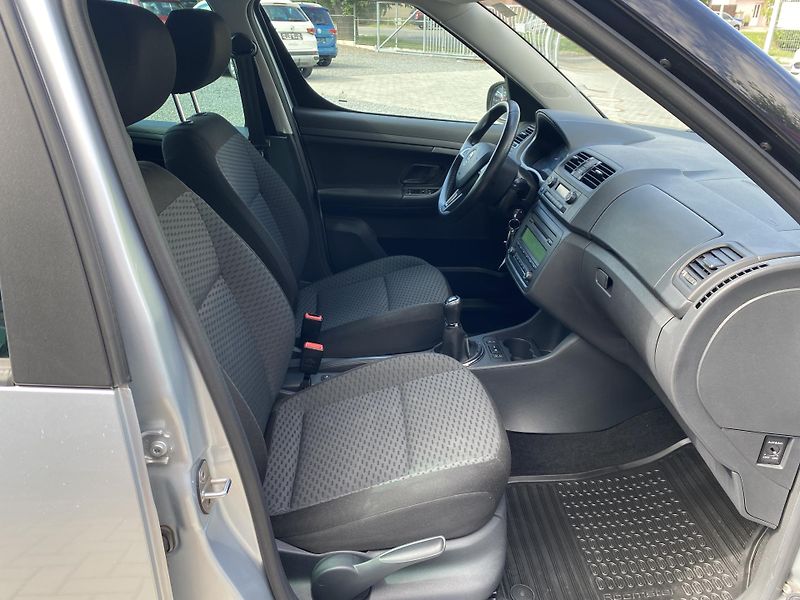 Škoda Roomster 1.2 TSI 63kW-1xMAJ.- 81 000KM - fotka 38 z 42