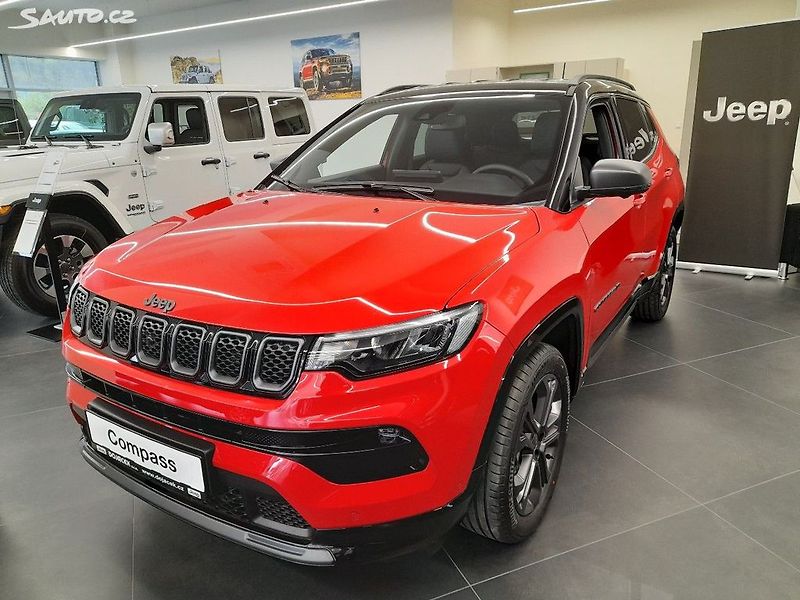 Jeep Compass (2022) S Limited 1.3 240k 4x4 - fotografie inzerátu