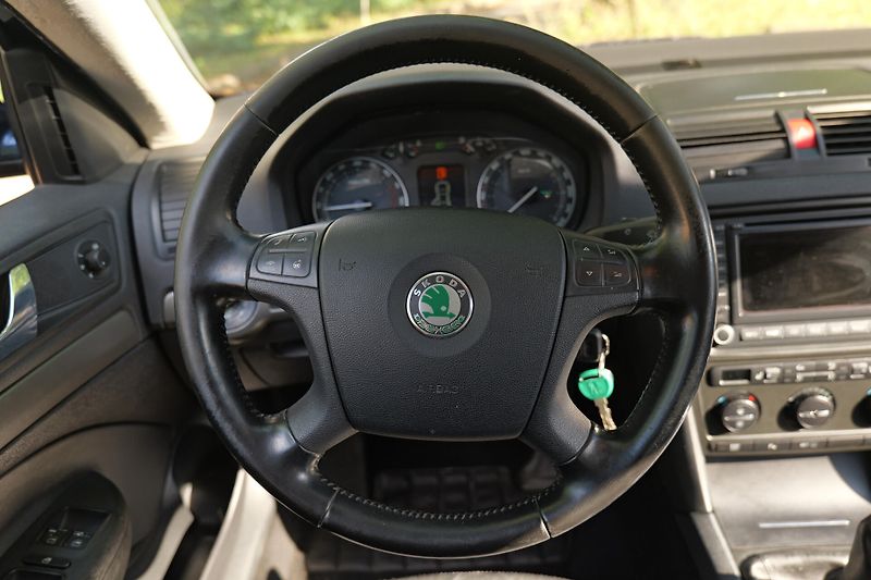 Škoda Octavia - fotka 15 z 25