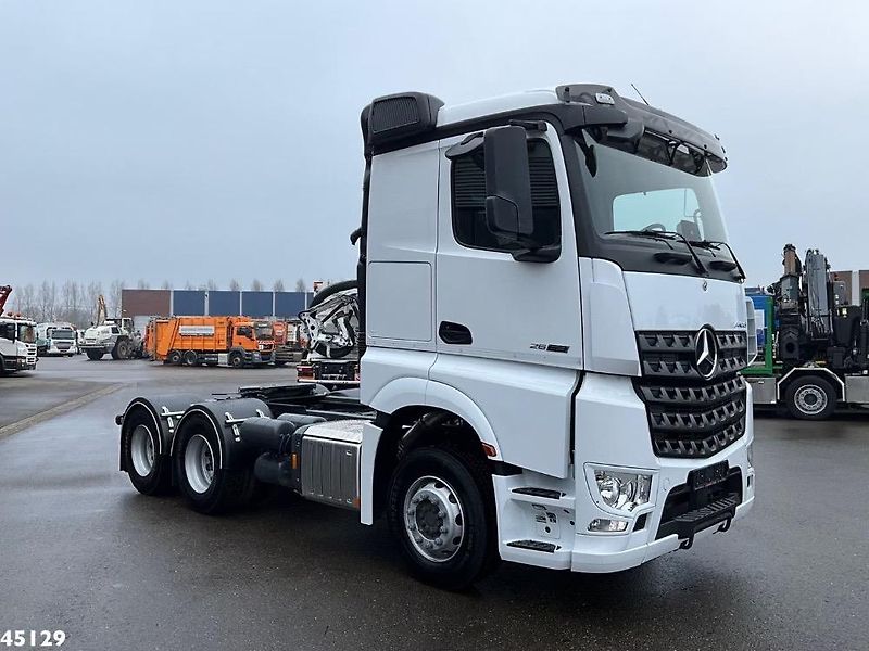 Mercedes-Benz (2025) Arocs 2663 6x4 tahač 68t  - fotka 2 z 20