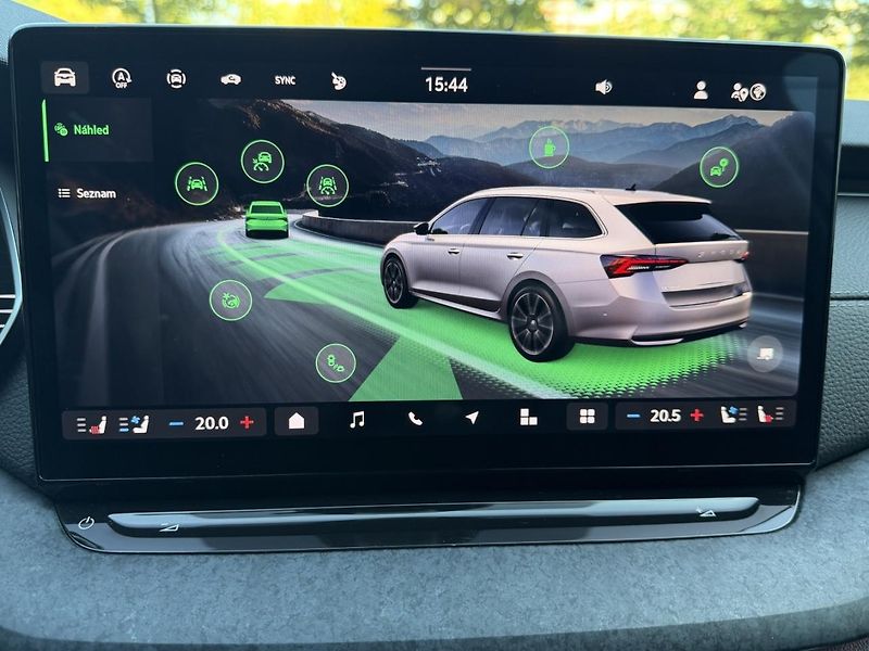 Škoda Octavia (2024) 1.5TSi Exclusive Selection - fotka 10 z 18