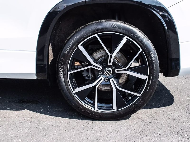Volkswagen Tayron TSI 195kW 4M R-Line Pano Venti - fotka 7 z 20