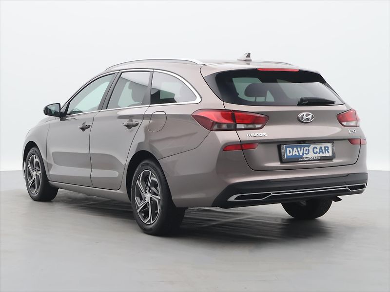 Hyundai i30 1,0 T-GDI 88kW Style DCT CZ DP - fotka 5 z 35