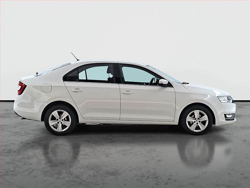 Škoda Rapid (2018) 1.4 TDI, Tempomat - fotka 6 z 15