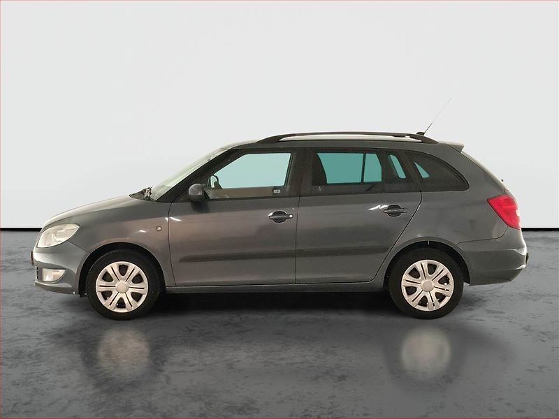 Škoda Fabia (2010) Ambition 1.6 TDI, po STK - fotka 3 z 16