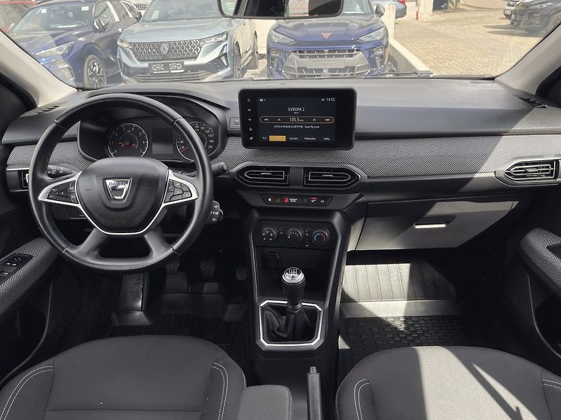 Dacia Logan (2022) 1.0 TCe,67kW,LPG,ČR,1.Maj - fotka 15 z 31