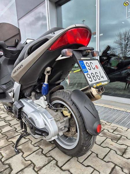 Gilera Nexus 500 (2005) - fotka 14 z 21
