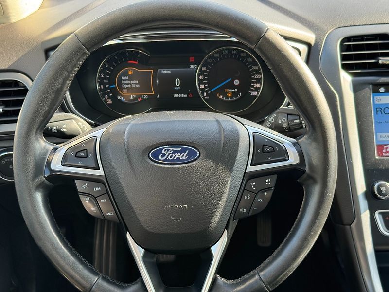 Ford Mondeo (2017) 1.5 TDCi 88kW Titanium - fotka 16 z 33