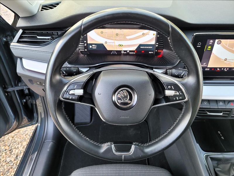 Škoda Octavia 1,0 TSI,CLEVER,LED,VÝHŘEV,NAVI - fotka 20 z 50