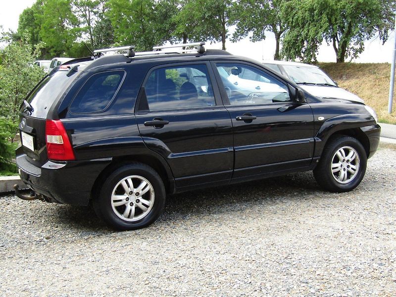 Kia Sportage (2005) 2.0 CRDI 83kW - fotka 11 z 35
