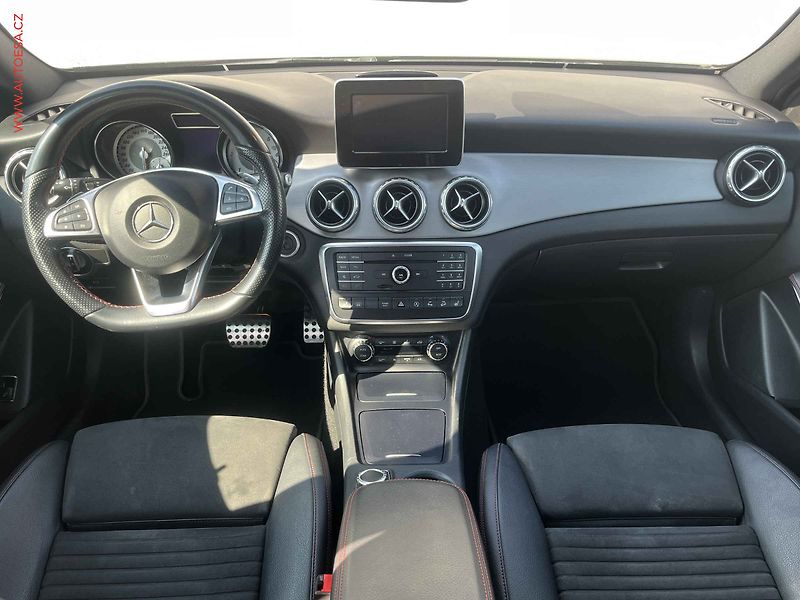 Mercedes-Benz GLA (2017) 2.2CDi 4Mat, AT, navi, bixen - fotka 8 z 15