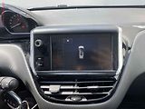 Peugeot 2008 (2016) 1.2 PT, AT, navi - náhled 16
