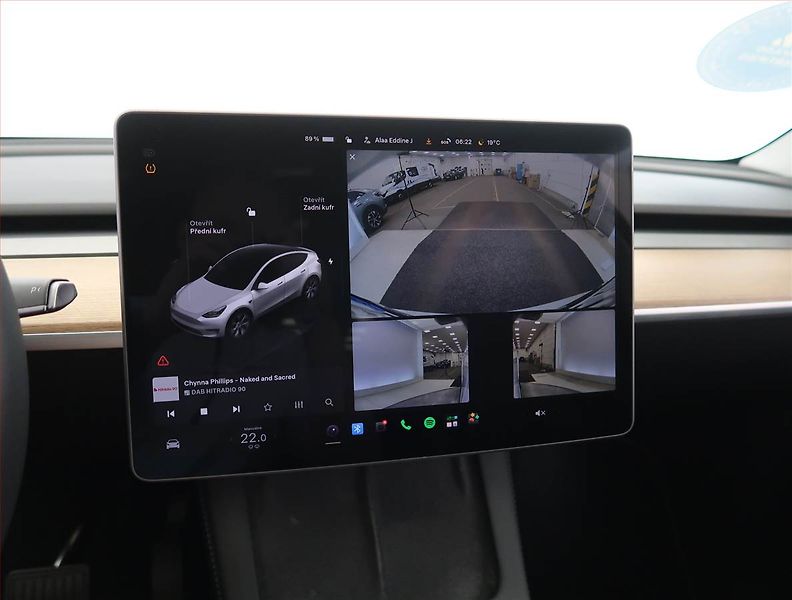 Tesla Model Y (2023) Long Range AWD 79kWh, SoH 92% - fotka 18 z 33