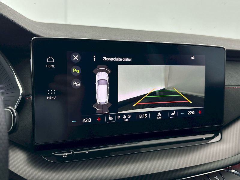 Škoda Octavia (2022) Combi 2.0TSI 180kW RS - fotka 12 z 38