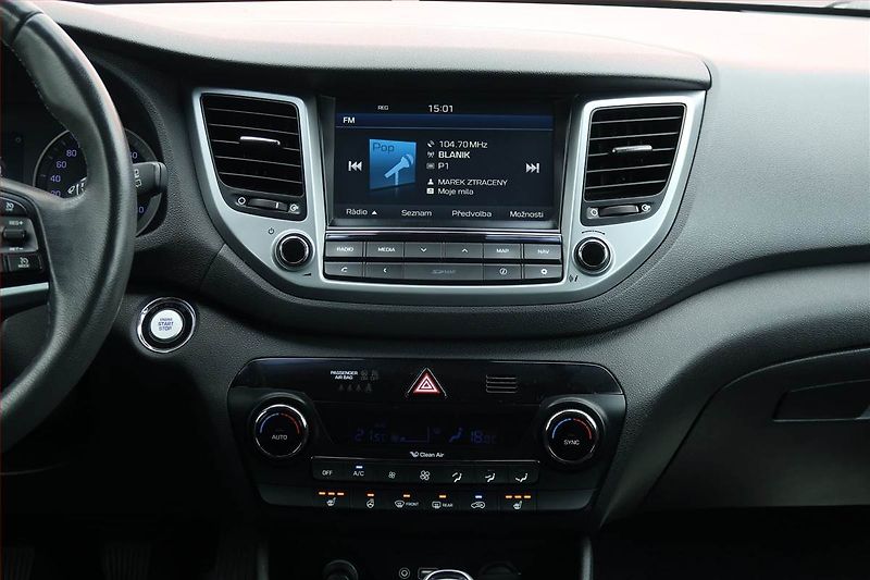 Hyundai Tucson (2016) 1.7 CRDi, ČR,1.maj, Navi - fotka 12 z 17