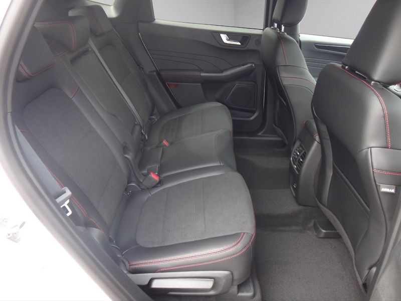 Ford Kuga (2022) ST-Line X, 1.5EcoBoost 110kW/1 - fotka 15 z 24