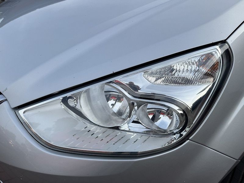 Ford Galaxy (2013) 2.0TDCi Titanium Navi Tažné Z. - fotka 32 z 46
