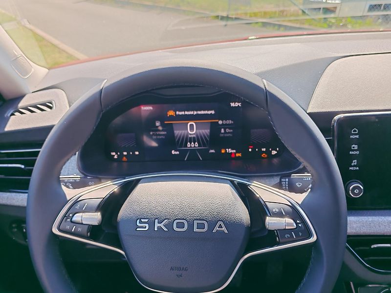 Škoda Scala AM 130, 85kw, MP - fotka 7 z 8