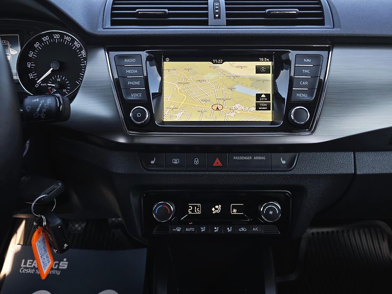 Škoda Fabia 1.2TSI JOY NAVI 1.MajItel - fotka 22 z 26