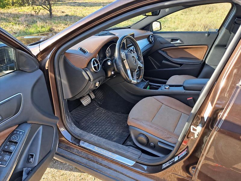 Mercedes-Benz GLA 2,1   220 CDI 4MATIC - fotka 5 z 9