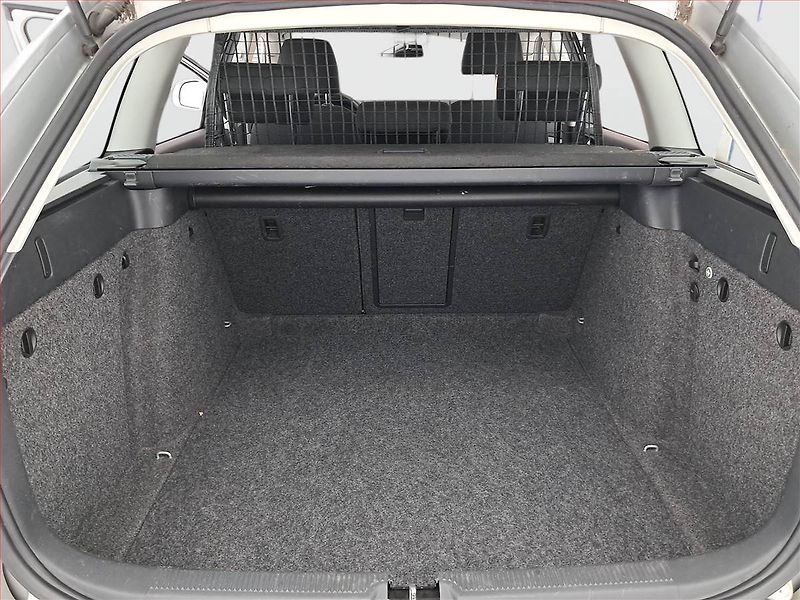 Škoda Octavia (2011) 1.6 TDI 4x4, 4X4, Tempomat - fotka 13 z 17