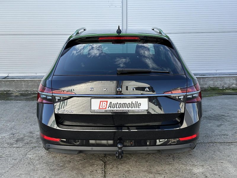 Škoda Superb Combi Style+ 2.0TDi 150PS DSG - fotka 5 z 47