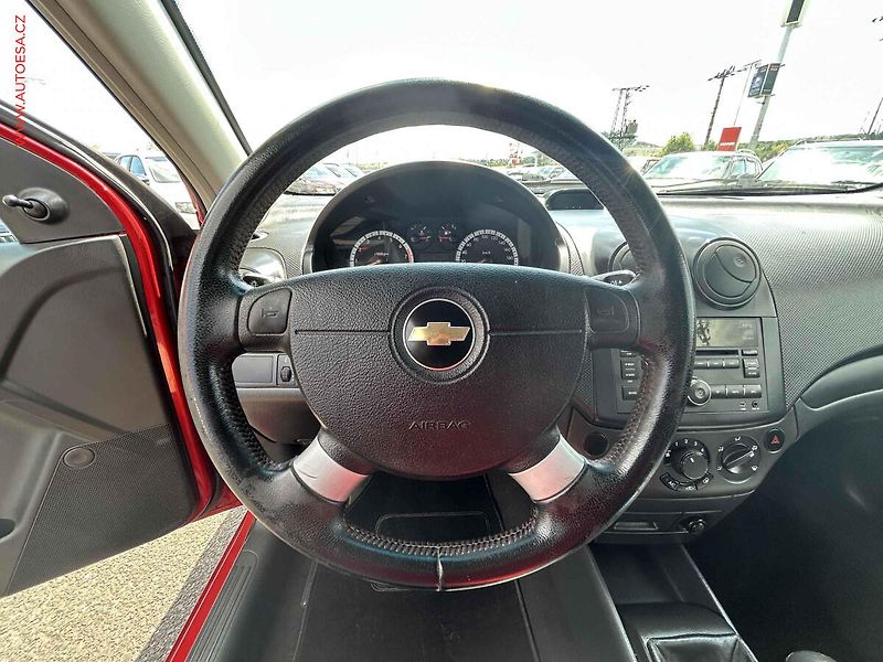 Chevrolet Aveo (2011) 1.2i, ČR, Klima - fotka 12 z 14