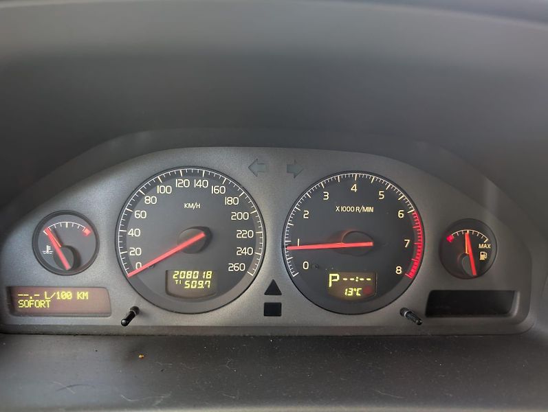 Volvo V70 (2001) - fotka 15 z 27