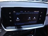 Peugeot 2008 (2020) GT Line 1.2 PureTech - náhled 17