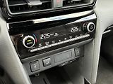 Toyota Yaris Cross 1.5 HSD 130k e-CVT AWD Executi - náhled 19