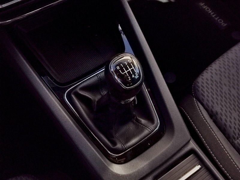 Škoda Octavia (2020) COMBI STYLE 2.0TDI 85kW 6°MP - fotka 23 z 38