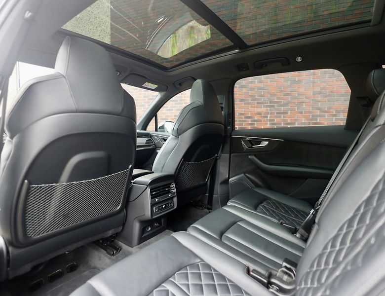 Audi Q7 (2022) 60 TFSIe Quattro Competition - fotka 26 z 42