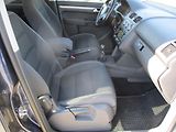 Volkswagen Touran 1.4TSi 103kW*CL*TAŽ Z.*7MÍST - náhled 25